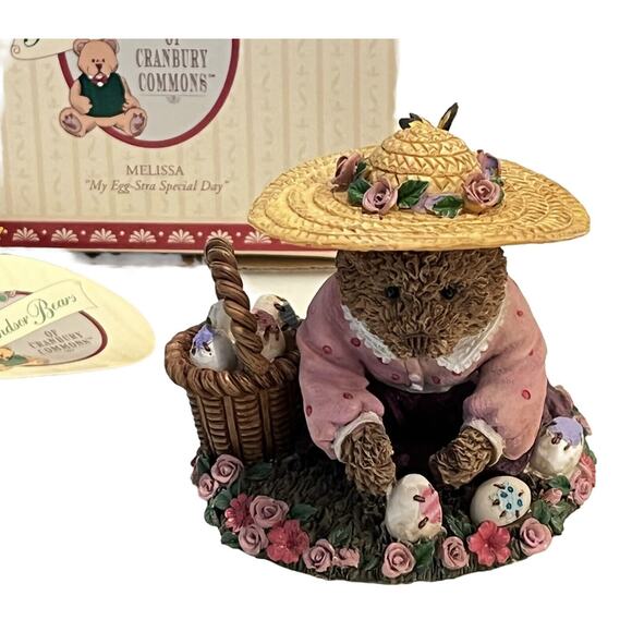 Windsor Bears My Egg Stra Special Day Figurine Easter Egg Painting Cranbury Comm - Picture 2 of 9